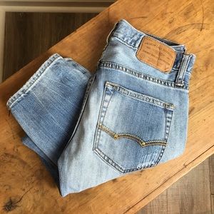 American Eagle Skinny Distressed Jeans